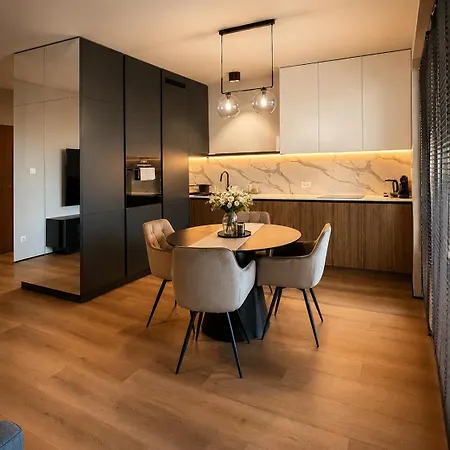 Domaris Apartamento