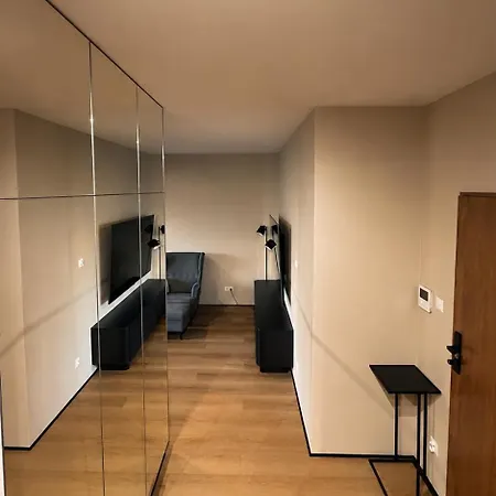 Domaris Apartamento